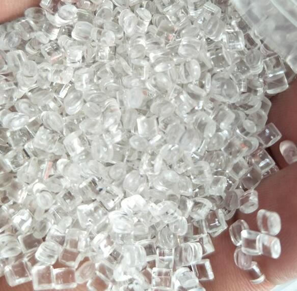 PET (polietilén-tereftalát)